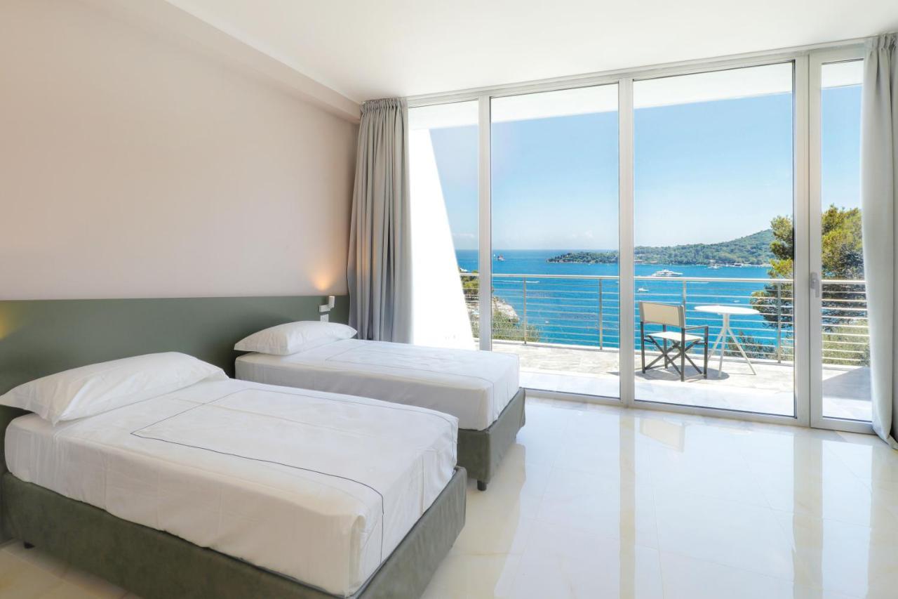 Cristallo Park Hotel Porto Venere Buitenkant foto