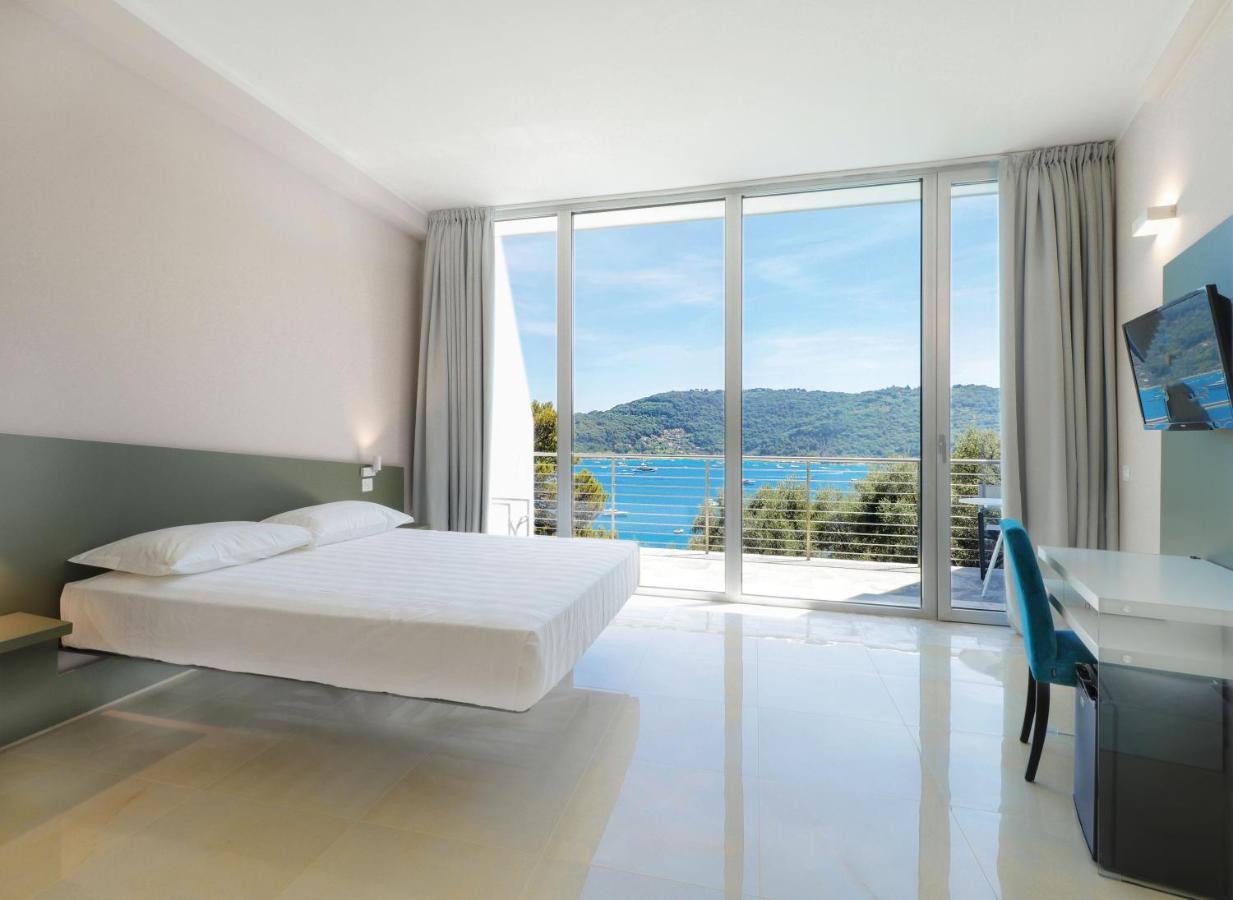 Cristallo Park Hotel Porto Venere Buitenkant foto