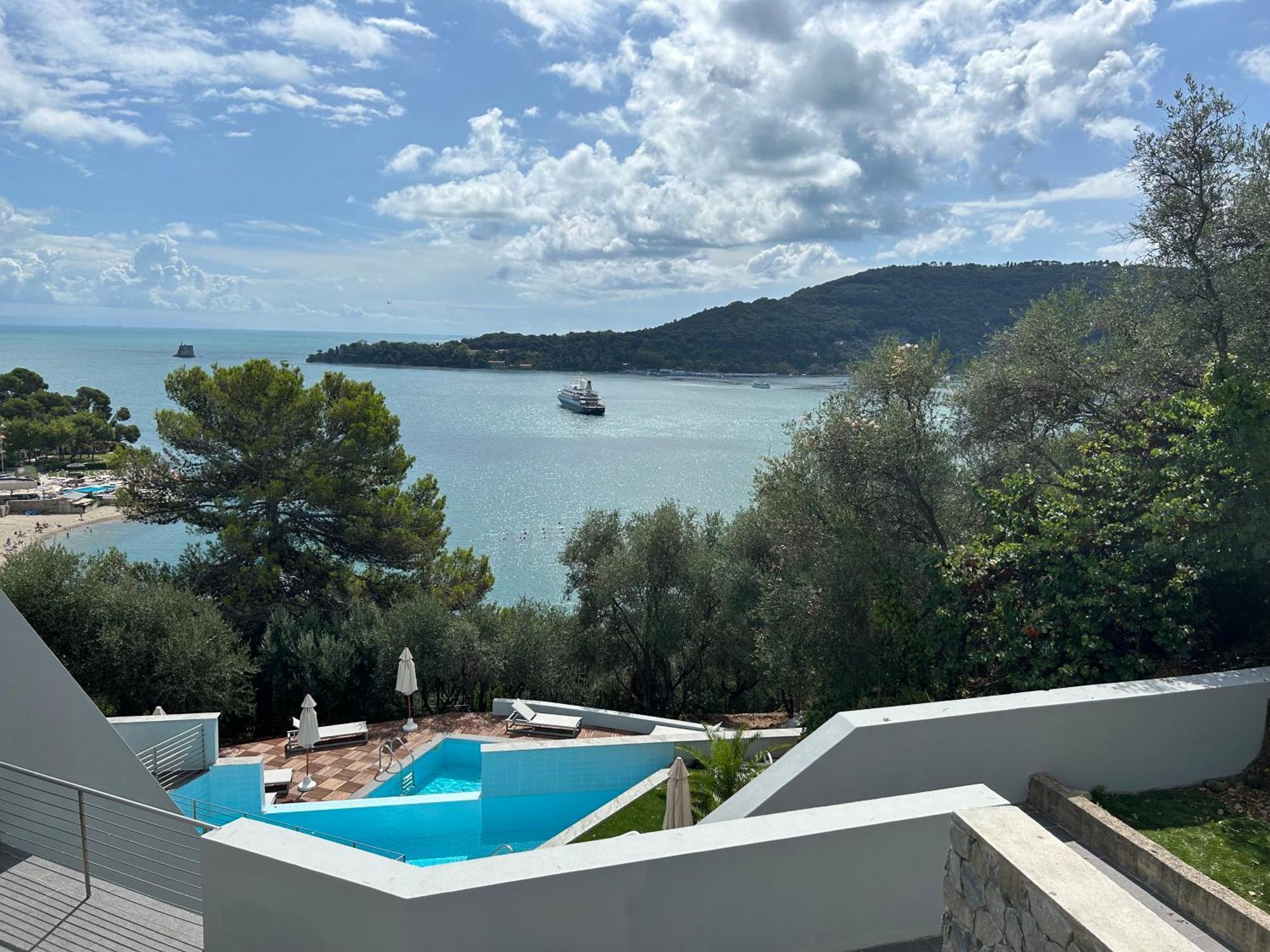 Cristallo Park Hotel Porto Venere Buitenkant foto