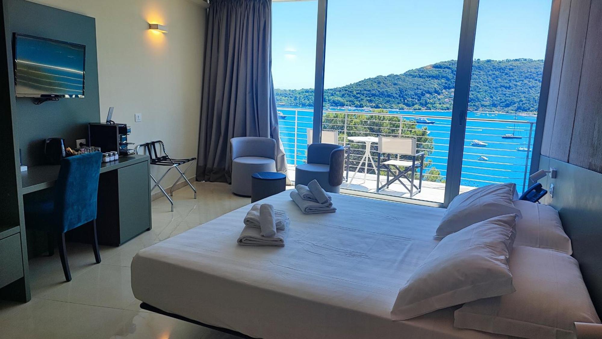 Cristallo Park Hotel Porto Venere Buitenkant foto